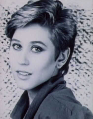 File:Lisa bishop1.jpg
