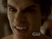 Forma vampiro damon.jpg