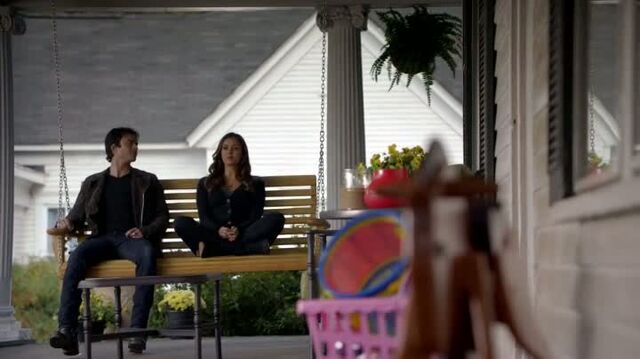 File:6X09-75-ElenaDamon.jpg