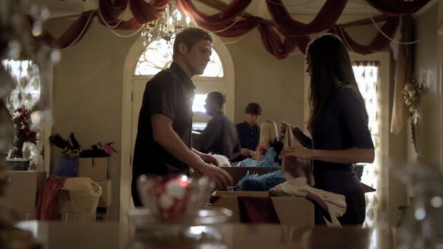 File:206VampireDiaries0834.jpg