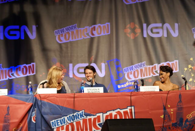 File:2010 NYCC 08.jpg