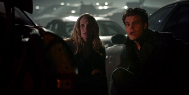 File:Caroline-Stefan in 5x17.png