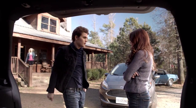 File:Stefan-Elena 5x20 (2).png
