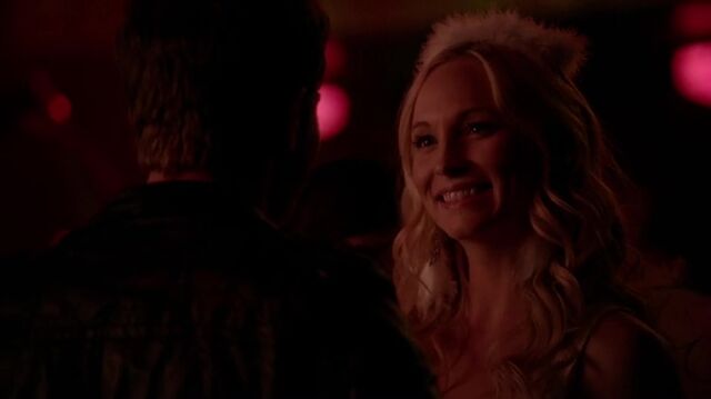 File:7X04-56-Caroline.jpg
