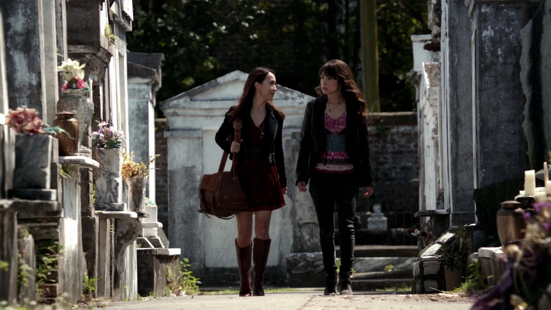 JaneAnne and Sophie The Vampire Diaries Wiki FANDOM powered by Wikia