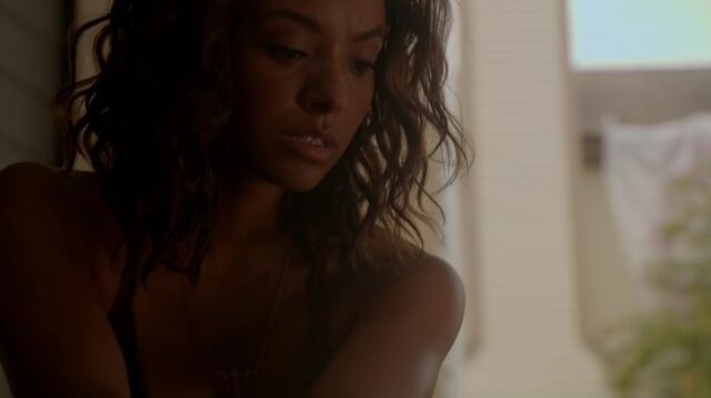File:7X02-71-Bonnie.jpg