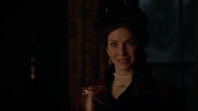 File:6X17-98-Lily.jpg