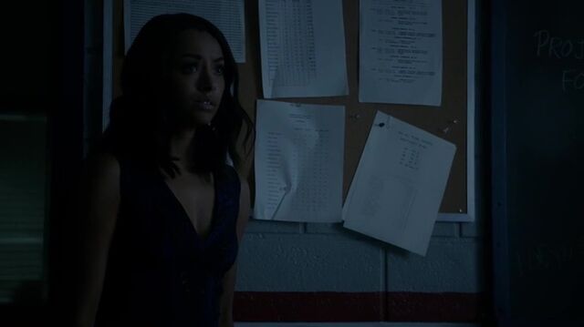 File:7X06-117-Bonnie.jpg