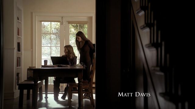 File:TVD1x15-Gilbert House 4.jpg