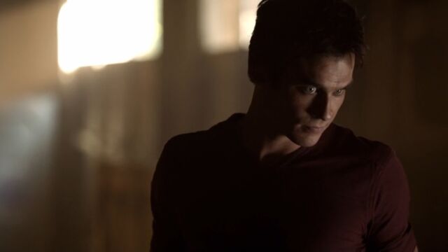 File:Damon 8 TVD 5x06.jpg
