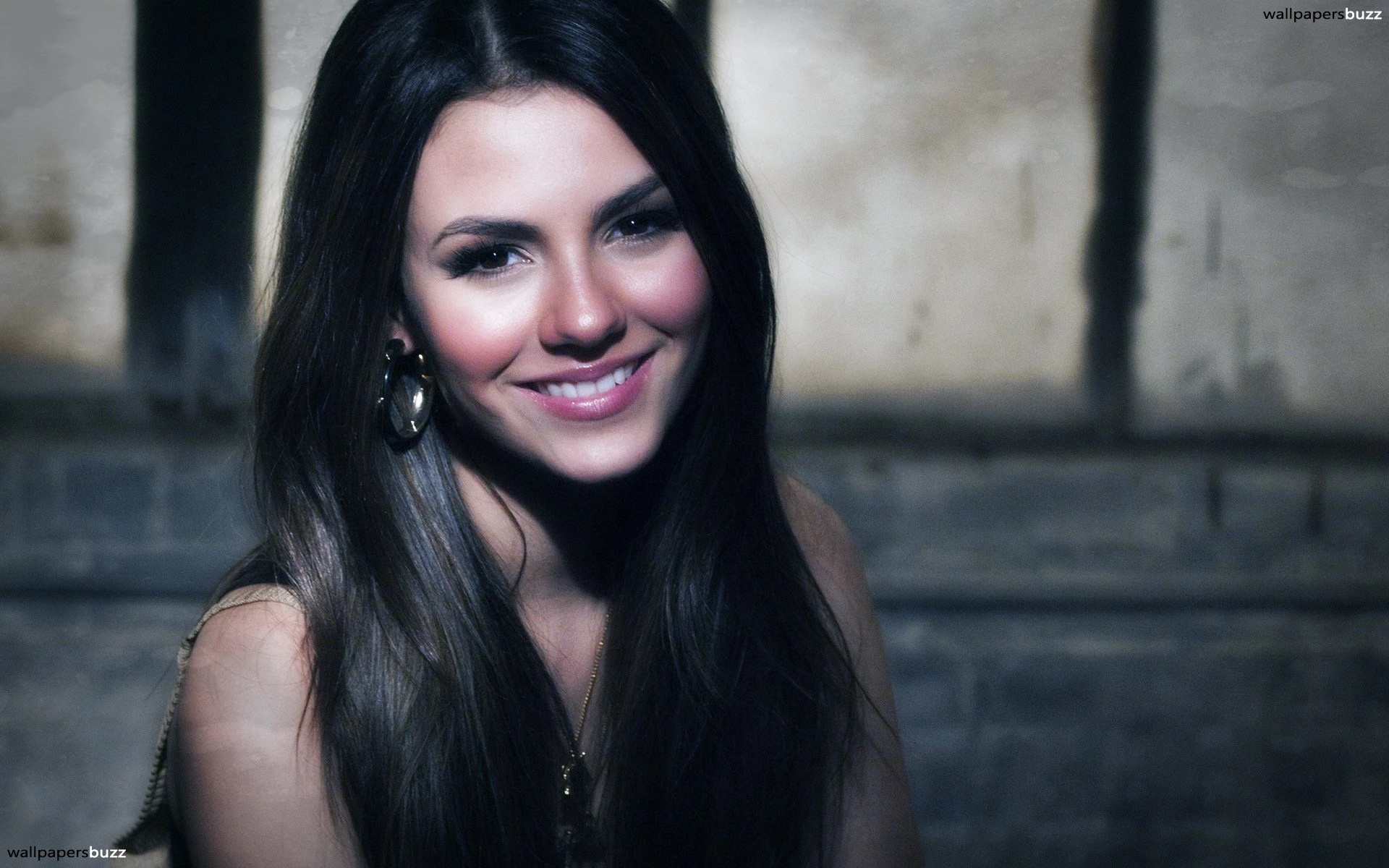 Bild Victoriajusticelonghairhd.jpg Vampire Diaries Wiki