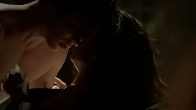 File:Normal tvd516-2301.jpg