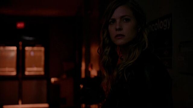 File:7X09-108-Valerie.jpg