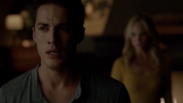File:Tyler 9 TVD 5x05.jpg