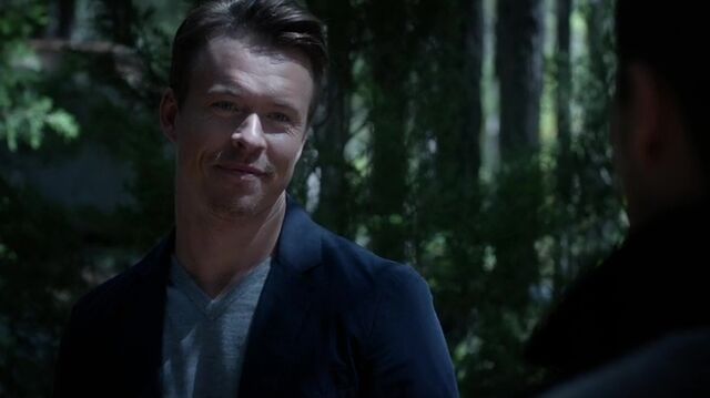 File:7X07-59-Julian.jpg