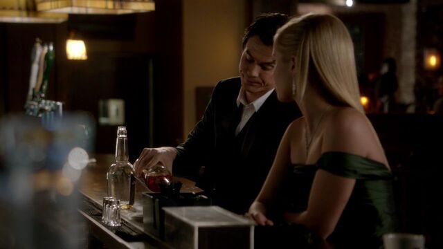 File:314VampireDiaries1532.jpg