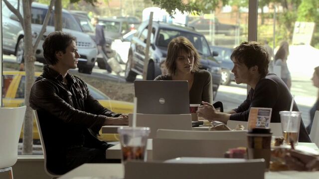 File:209VampireDiaries1277.jpg