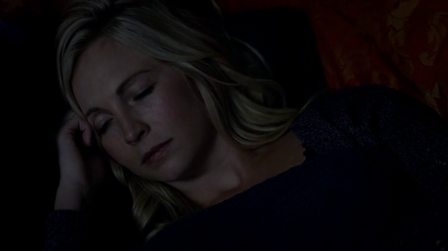 File:6X15-6-Caroline.png