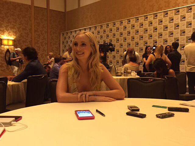 File:CandiceAccola.jpg