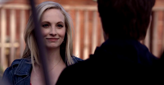File:Caroline-Stef 5x20...png
