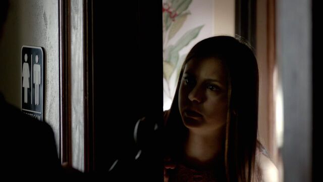 File:402VampireDiaries0712.jpg