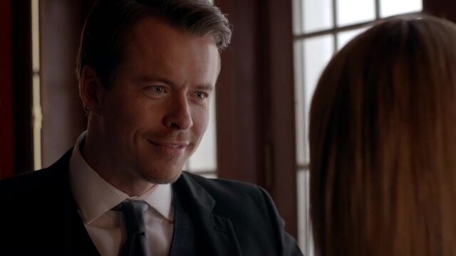 File:7X08-44-Julian.jpg