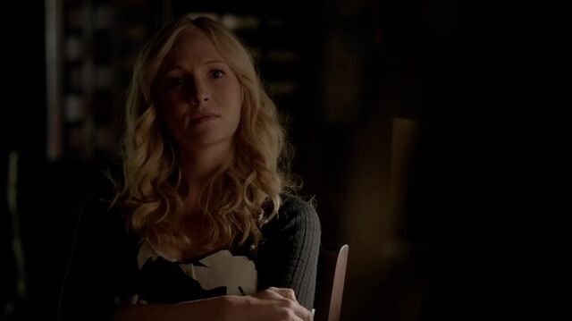 File:7X03-76-Caroline.jpg