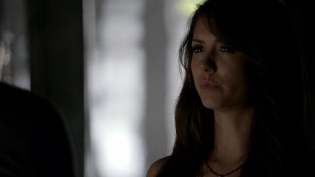 File:Elena 6 TVD 5x04.jpg