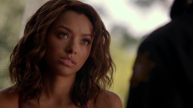 File:7X02-63-Bonnie.jpg