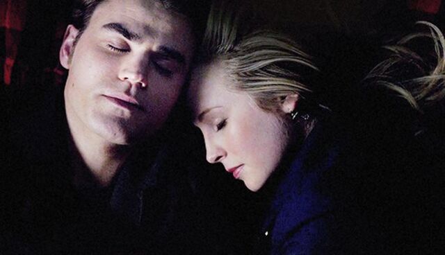 File:Stefan and Caroline 4x17.jpg