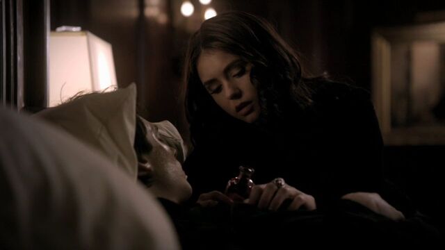 File:222VampireDiaries1802.jpg