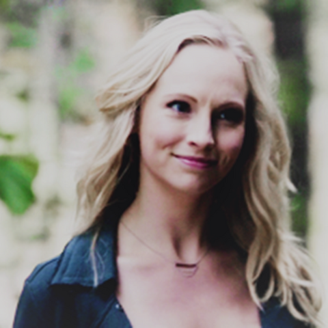 File:Caroline in episode 100.png