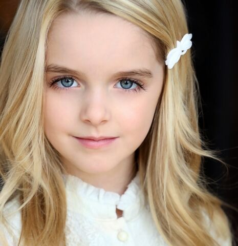 File:Mckenna Grace.jpg