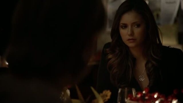 File:6X08-75-Elena.jpg