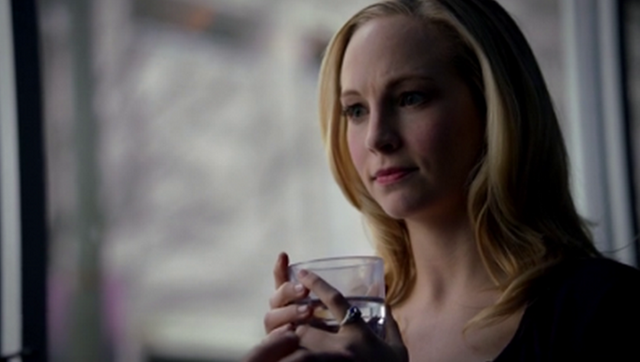 File:Caroline-5x17.png