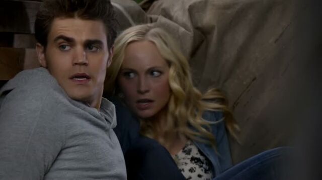 File:6X06-46-StefanCaroline.jpg