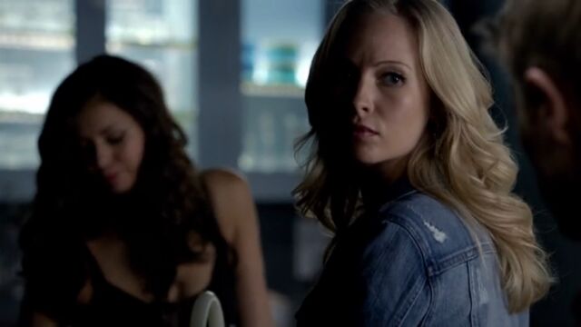 File:Caroline 4 TVD 5x06.jpg