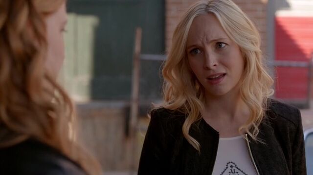 File:7X07-108-Caroline.jpg