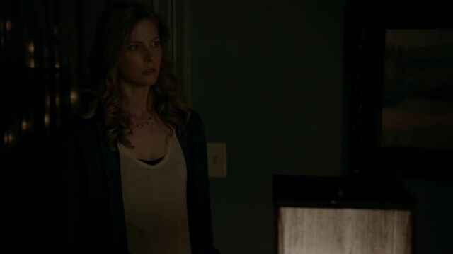 File:7X09-1-Valerie.jpg