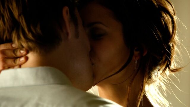 File:Normal tvd518 1105.jpg