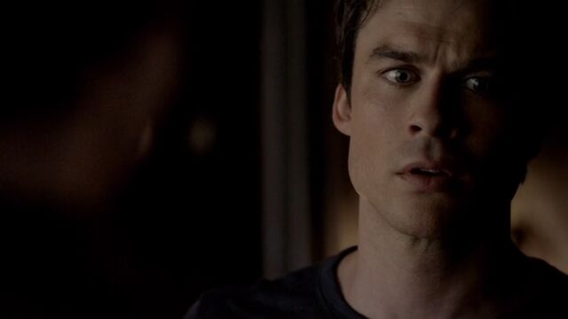File:Damon 11 TVD 5x04.jpg