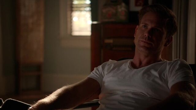 File:7X03-10-Alaric.jpg