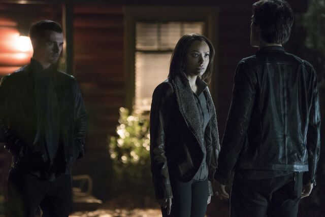 File:TVD720-Enzo-Bonnie-Damon.jpg