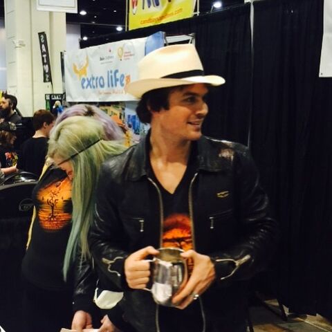 File:Wwcc-raleigh-11-Ian-Somerhalder.jpg