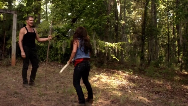 File:Davina vs. Mikael.png