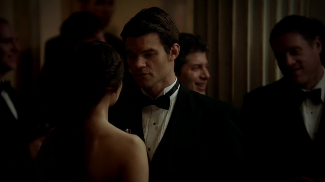 File:3x14-Dangerous-Liaisons-elijah-29029655-1280-720.png