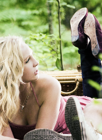 File:Caroline forbes 5x04.png