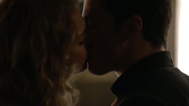 File:6X13-59-TylerLiv.jpg