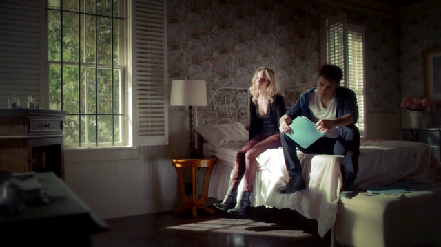 File:6X19-45-StefanCaroline.png