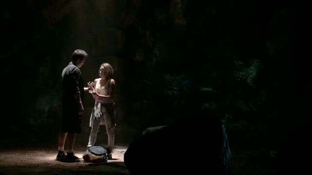 File:6X07-96-BonnieKai.jpg
